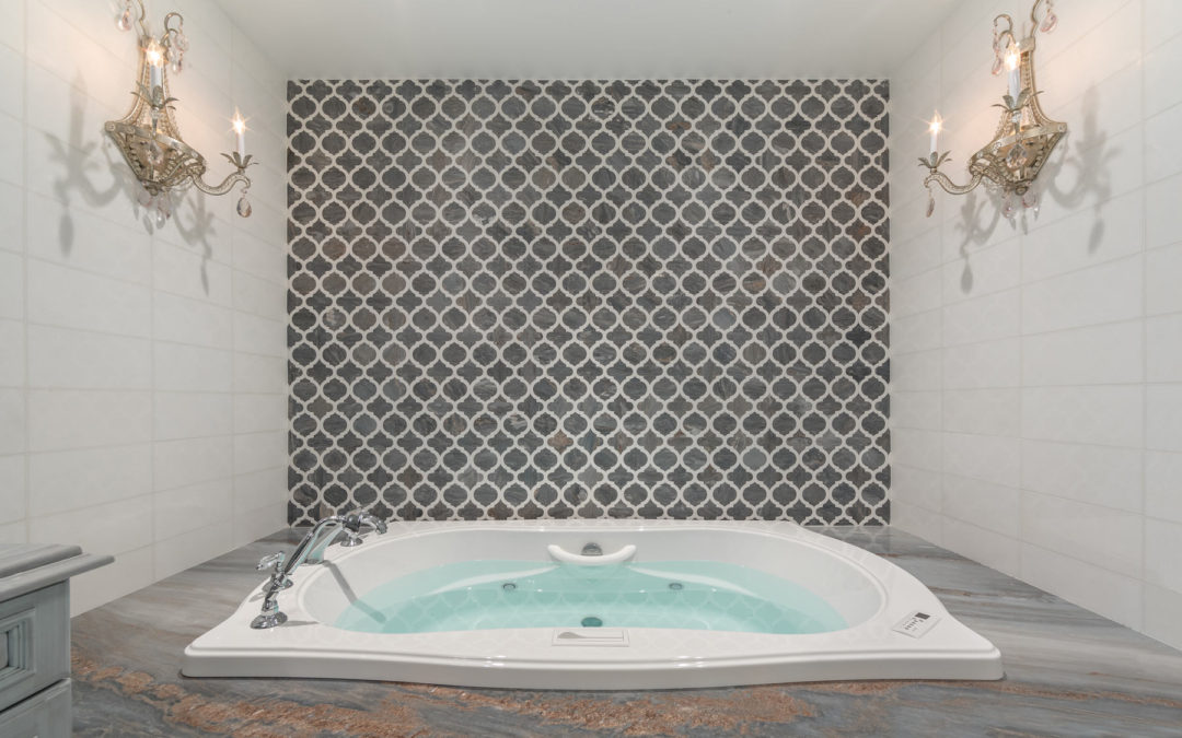 Using Mosaics Tile & Ceramic in Backsplashes